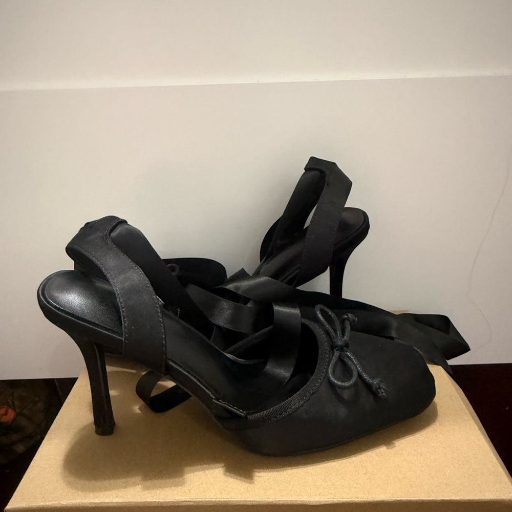 Black Ballerina Slipper Heel